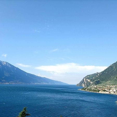 Centro Vacanze La Limonaia Limone sul Garda Luaran gambar