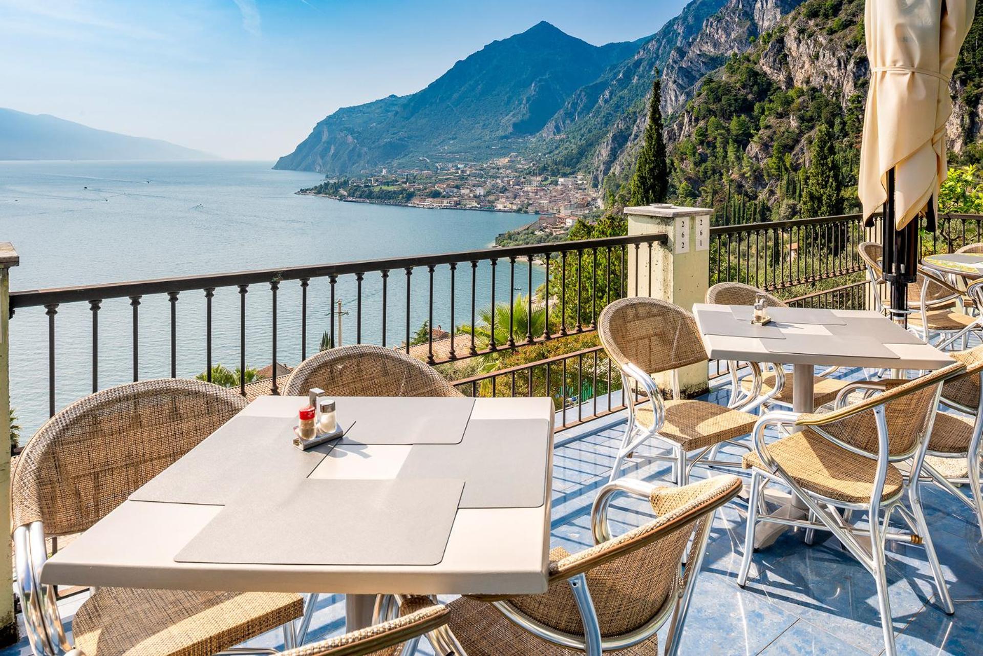 Centro Vacanze La Limonaia Limone sul Garda Luaran gambar
